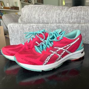 ASICS gel-ds trainer 21 NEON PINK running shoes good condition size US women’s 9